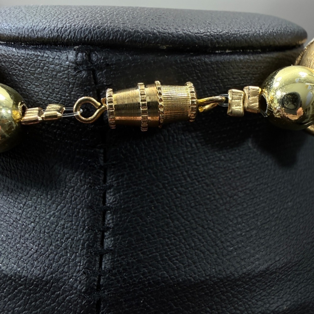 Chunky Gold Tone Statement Necklace Large Textured Beads Clasp Party Vintage - Picture 5 of 9